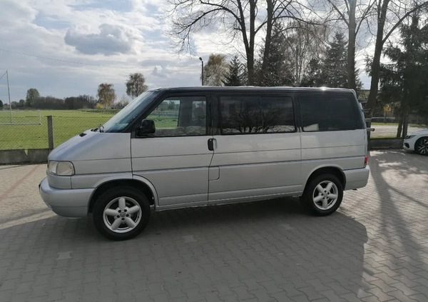 Volkswagen Caravelle cena 55000 przebieg: 404000, rok produkcji 2000 z Września małe 781